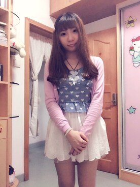 「アイテム（ピアス（片耳用））」を使った、Elaine_YiLamさん（レディース・152cm・20代）の春コーディネート
