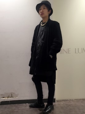 「ゴールドアクセ」｜「アイテム（その他アウター）」を使った、hideさん（メンズ・166cm）の冬コーディネート