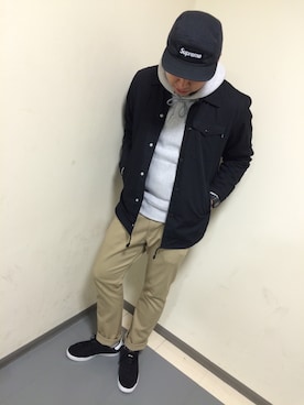 「プルオーバーパーカー」｜「アイテム（その他アウター）」を使った、dayoshiさん（メンズ・183cm）の春コーディネート