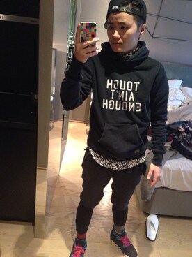 「PROVIDERのアイテム」を使った、Wendesonさん（レディース・166cm）の冬コーディネート