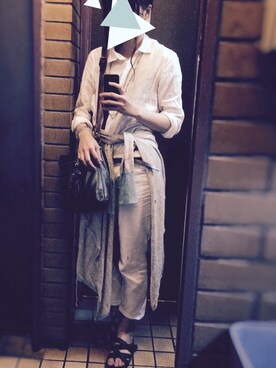 「UNIQLO（ユニクロ）のアイテム（シャツ/ブラウス、ホワイト系）」を使った、かずしおさん（レディース・166cm）の夏コーディネート