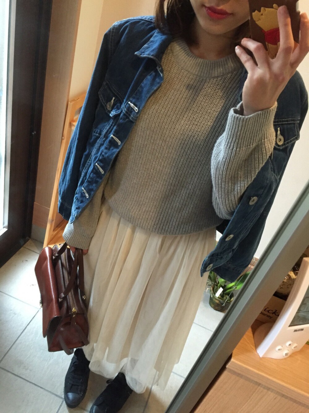 「JEANASISの2015FWGジャン/569525 （デニムジャケット、ブルー系）」を使った、ももたろうさん（レディース・157cm）の春コーディネートの1枚目の写真