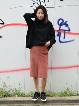 「yellow（イエロー）のアイテム」を使った、jiyoung kimさん（レディース・160cm）の秋コーディネート