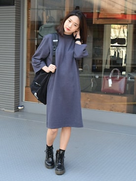 「パールアクセ」｜「アイテム（ブーツ）」を使った、jiyoung kimさん（レディース・160cm）の秋コーディネート