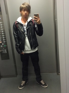 「ART/BERG（アートバーグ）のアイテム」を使った、augusta30さん（メンズ・170cm）の秋コーディネート