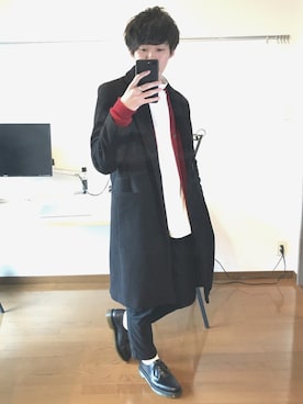 トレンチコートを使った 赤カーディガン のメンズ人気ファッションコーディネート Wear