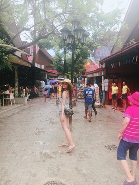 「K（陶芸）（ケイ）のアイテム」を使った、S.Chenさん（レディース・166cm）の秋コーディネート