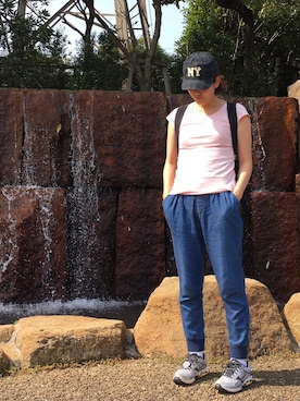 「ウォーキングスタイル」｜「アイテム（その他）」を使った、somさん（レディース・161cm）の春コーディネート