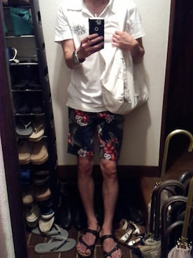 「Abercrombie&Fitch（アバークロンビーアンドフィッチ）のアイテム（トートバッグ）」を使った、おっさんの休日さん（メンズ・177cm）の夏コーディネート