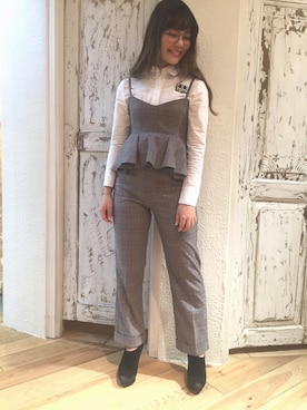 「アイテム（キャミソール、レッド系）」を使った、Elenaさん（レディース・161cm）の冬コーディネート