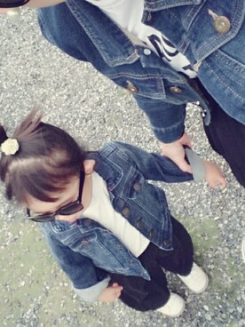 「GAP（ギャップ）のアイテム（デニムジャケット、ブルー系）」を使った、R.さん（キッズ・120cm）の夏コーディネート