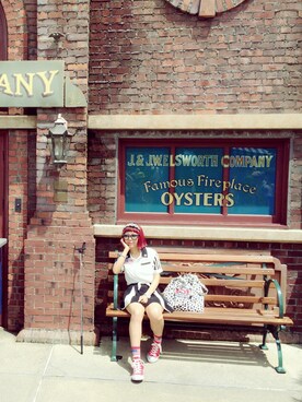 SON i(ソンイ)さんのコーディネート