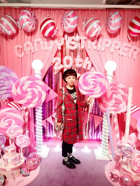 SON i(ソンイ)さんのコーディネート