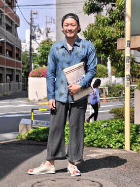 「glamb（グラム）のアイテム（スニーカー）」を使った、【glamb】TOMIYAMAさん（メンズ・173cm）の春コーディネート