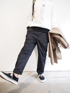 「N.HOOLYWOOD（N.ハリウッド）のアイテム（ステンカラーコート）」を使った、まっちゃんさん（メンズ・173cm）の秋コーディネート