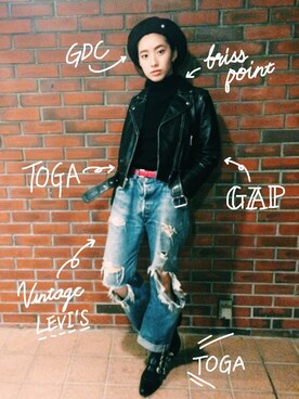 中田クルミさんの「TOGA　Emboss buckle boots」を使ったコーディネート