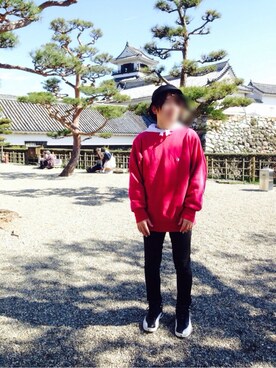 「Champion（チャンピオン）のアイテム（スウェット、レッド系）」を使った、mozukuさん（メンズ・165cm）の春コーディネート