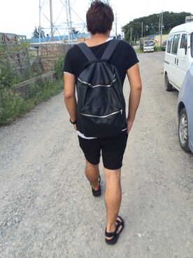 「UNIF（ユニフ）のアイテム（バッグ）」を使った、sakuさん（メンズ・176cm）の秋コーディネート