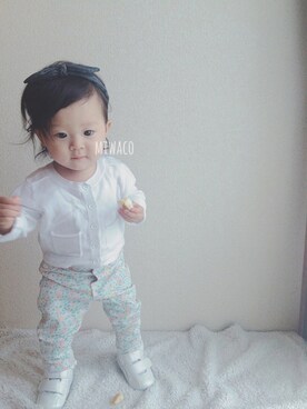 「アイテム（ヘアアクセサリー、ブルー系）」を使った、みわこさん（キッズ・70cm）の秋コーディネート