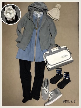 「THE NORTH FACE（ザノースフェイス）のアイテム（ハンドバッグ）」を使った、hamaさん（レディース・156cm）の春コーディネート