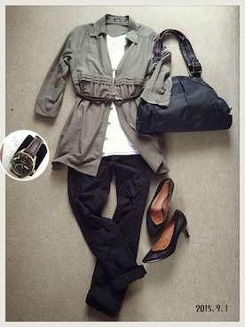 「NIKE(ナイキ)のアイテム(ショルダーバッグ)」を使った、hamaさん(レディース・156cm)の秋コーディネート