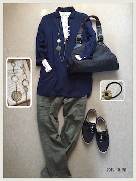 「NIKE(ナイキ)のアイテム(ショルダーバッグ)」を使った、hamaさん(レディース・156cm)の秋コーディネート