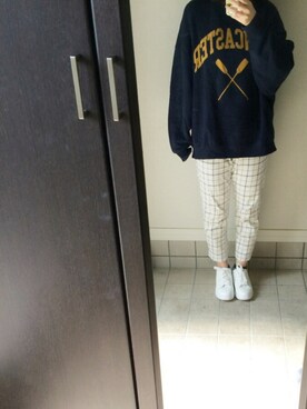「RCWB（アールシーダブリュービー）のアイテム（スウェット）」を使った、はやまさん（レディース・153cm）の冬コーディネート
