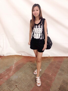 Evon Kokさんのコーディネート