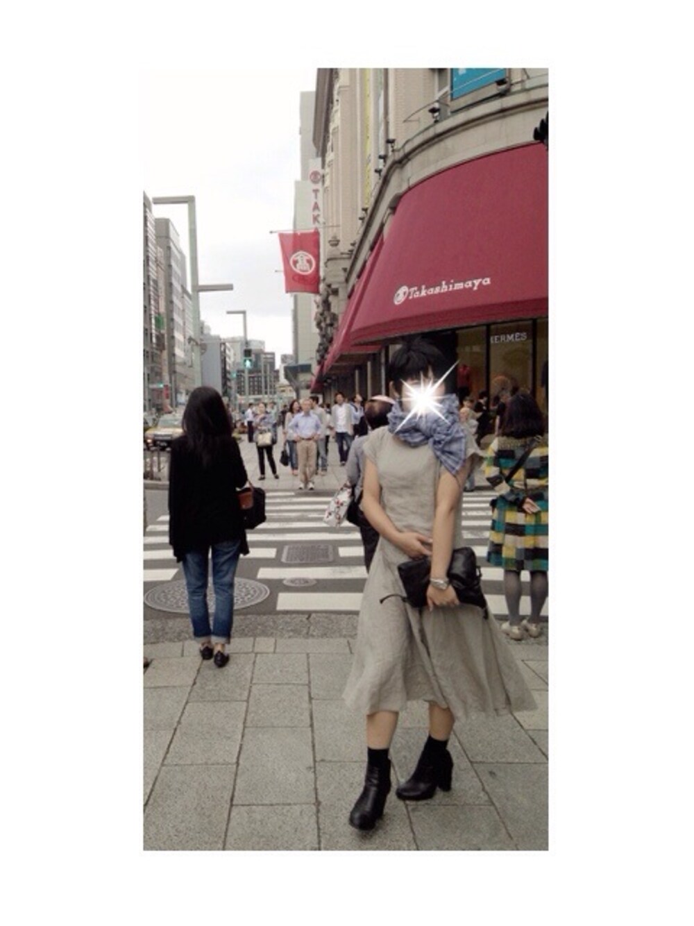 「マーガレット・ハウエル(MARGARET HOWELL)」｜「MARGARET HOWELLのLIGHTWEIGHT LINEN（ワンピース、ベージュ系）」を使った、toiさん（レディース・156cm）の秋コーディネートの1枚目の写真