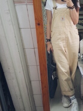 「Carhartt（カーハート）のアイテム（つなぎ/オールインワン）」を使った、pionpoonさん（レディース・163cm）の秋コーディネート