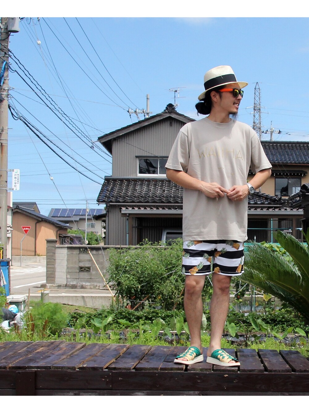 「VOO、AlexanderLeeChang、hawaii、waiiha、夏コーデ、海の日、サンダル、ハット」｜「AlexanderLeeChangのアイテム（ハット、ベージュ系）」を使った、マッシーさん（メンズ・174cm）の夏コーディネートの1枚目の写真