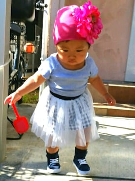 「H&M（エイチ・アンド・エム）のアイテム（スニーカー、ブルー系）」を使った、mylabooさん（キッズ・90cm）の春コーディネート