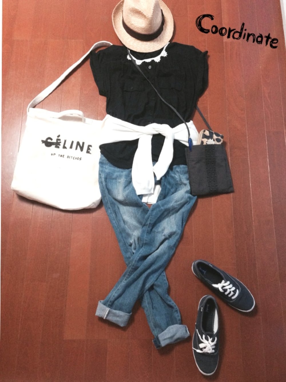「スニーカーコーデ、GU、プチプラ、GLOBAL WORK、SEE BY CHLOE、SEE  BY CHLOE、keds、ジーユー、ママコーデ、部屋撮り」｜「GUのGU ギャザーシャツ（シャツ/ブラウス、ブラック系）」を使った、みぃ07さん（レディース・162cm）の夏コーディネートの1枚目の写真