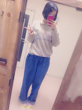 「古着のアイテム（スウェット、ベージュ系）」を使った、yyyさん（レディース・158cm）の春コーディネート