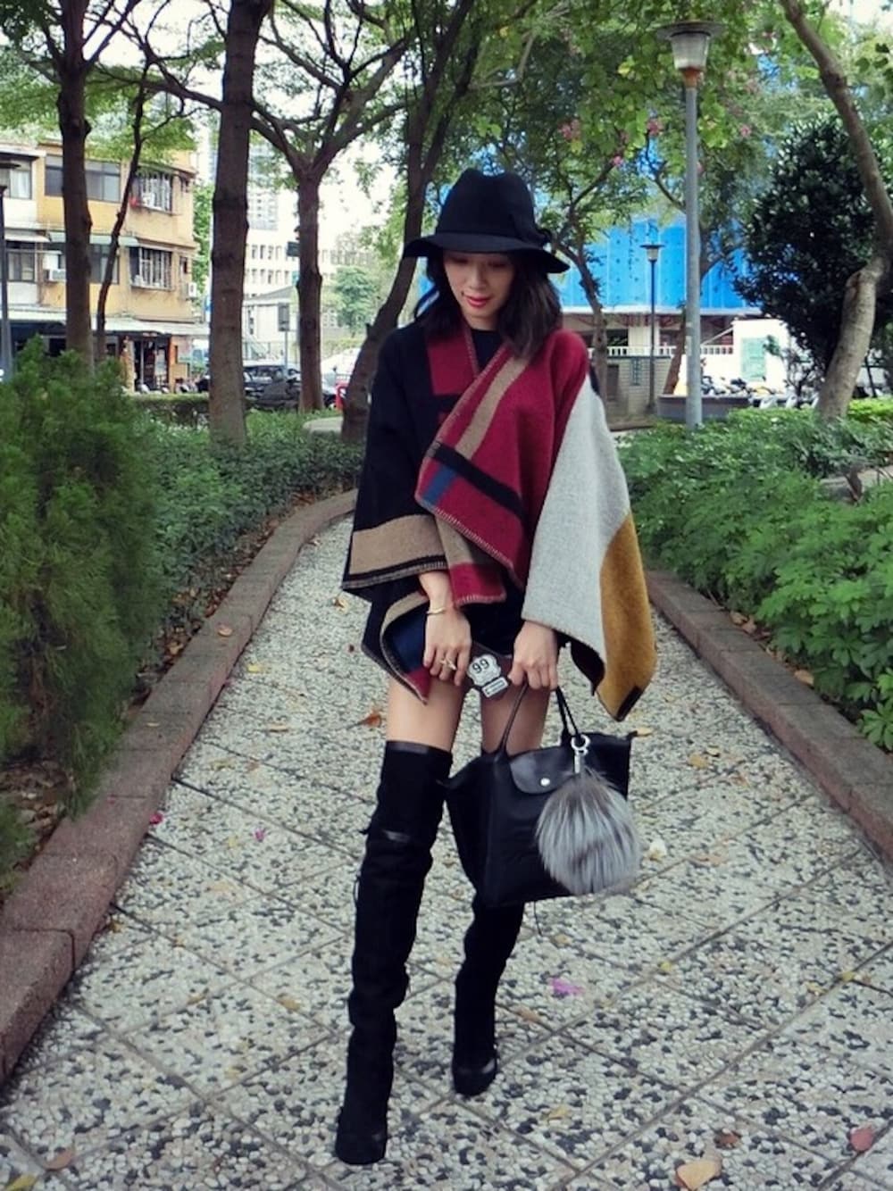 バーバリーポンチョ・ケープ　sサイズ　クリーニング済 バーバリー ポンチョ♡ バーバリーポンチョ・ケープ sサイズ