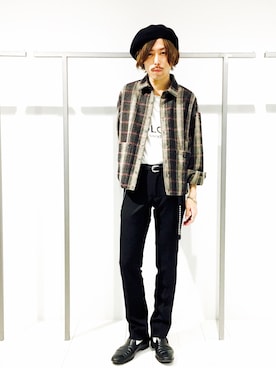 「SHAREEF（シャリーフ）のアイテム（スラックス）」を使った、吉元 将人さん（メンズ・171cm）の秋コーディネート