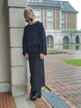 「aldino のアイテム（パーカー、ブラック系）」を使った、麦穂さん（レディース・153cm）の夏コーディネート