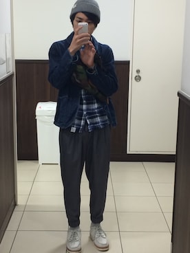 「アイテム（ブーツ、ブルー系）」を使った、だーふくさん（メンズ・171cm）の秋コーディネート
