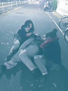 「女子高生」｜「アイテム（スニーカー）」を使った、Saeさん（レディース・153cm）の冬コーディネート
