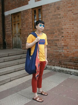 「BERNHARD WILLHELM（ベルンハルトウィルヘルム）のアイテム（バッグ）」を使った、Panda Ngさん（メンズ・179cm）の秋コーディネート