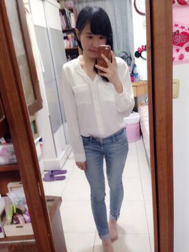 閻妍さんのコーディネート