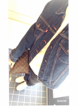 「Levi's（リーバイス）のアイテム（デニムジャケット、ブルー系）」を使った、パルプンテ。さん（メンズ・170cm）の冬コーディネート