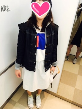 「CONVERSE（コンバース）のアイテム（スニーカー、ホワイト系）」を使った、Natsuki☆さんの春コーディネート