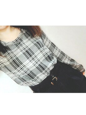 「Cutie Blonde（キューティーブロンド）のアイテム（Tシャツ/カットソー、ブラック系）」を使った、rukaさん（レディース・153cm）の冬コーディネート