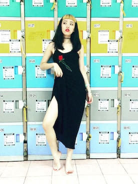 「UNIF（ユニフ）のアイテム（ワンピース/ドレス）」を使った、belleさん（レディース・163cm）の秋コーディネート