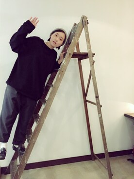 「アイテム（インテリア）」を使った、寺前 咲恵さん（レディース・162cm・20代）の秋コーディネート