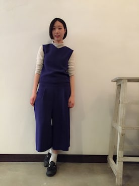 「note et silence （ノートエシロンス）のアイテム（オールインワン・サロペット）」を使った、寺前 咲恵さん（レディース・162cm）の秋コーディネート