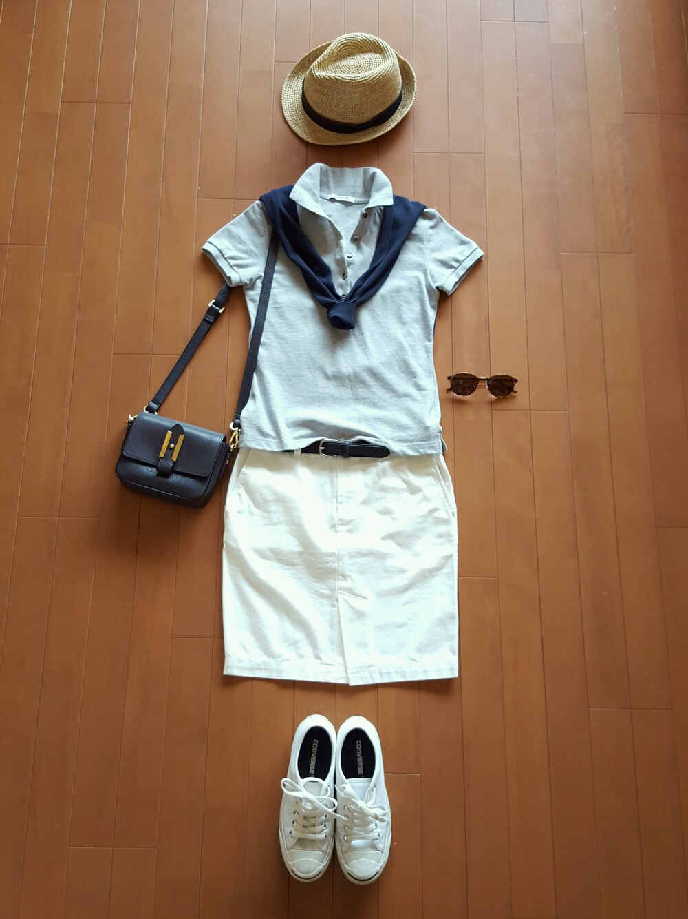 *kumiko*さんの「定番半袖リブカラーポロシャツ（LACOSTE）」を使ったコーディネートの1枚目の写真