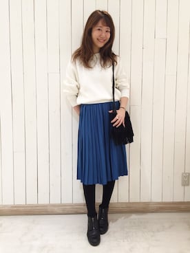 「プリーツ」｜「アイテム（ブーティ）」を使った、いけがやあおいさん（レディース・163cm）の冬コーディネート