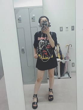「UNIF（ユニフ）のアイテム（サンダル）」を使った、kzさん（レディース・155cm）の秋コーディネート
